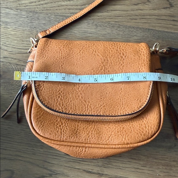 Moda Luxe Women's Crossbody Small Purse - Picture 2 of 8